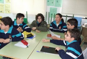 Niños en un colegio